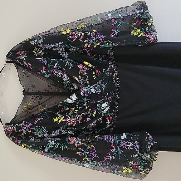 NWT Mac Duggal Embroidered Illusion Puff Sleeve Column Gown Floral 18 # 79379 - Picture 6 of 17